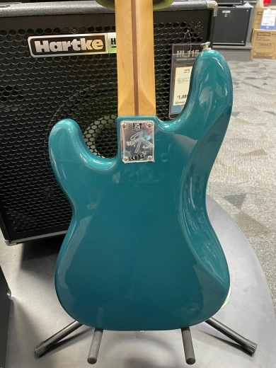FENDER PLAYER PRECISION BASS MAPLE FINGERBOARD LIMITED-EDITION OCEAN TURQUOISE 3